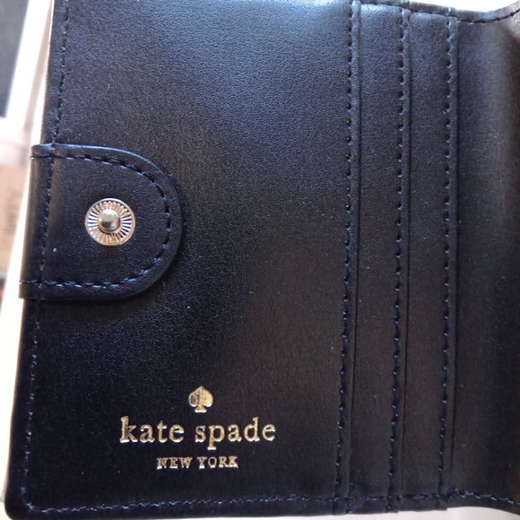 kate spade cream & black striped wallet - new/scuffed - Picture 2 of 14